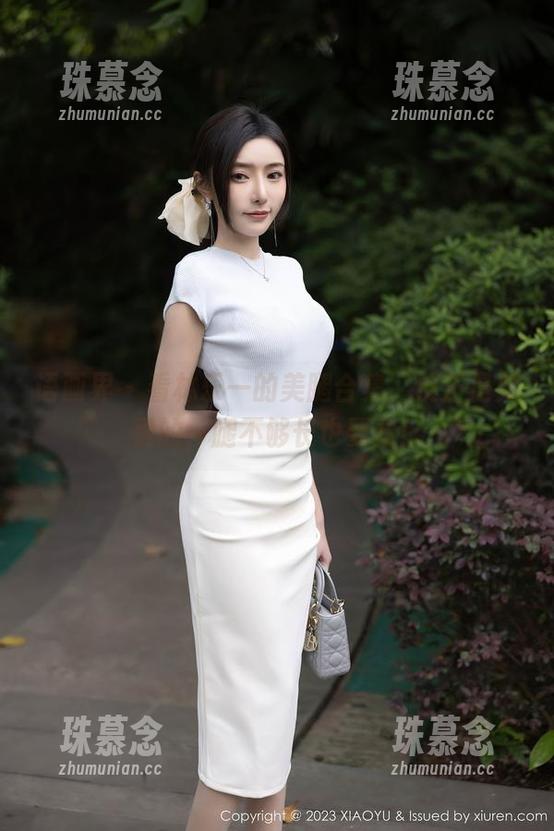 语画界 - 看林乐一的美腿合集，反正是免费的，腿不够长也要看！