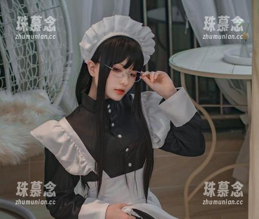 起起子vvvv 起起子vvvv库夫泳装美图合集,有点儿“水”的味道,哈哈!
