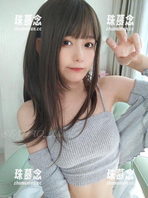 迷之呆梨 强烈推荐关键词:居家,迷之呆梨,原图,变化少—据说这样能保持贪吃的好状态!