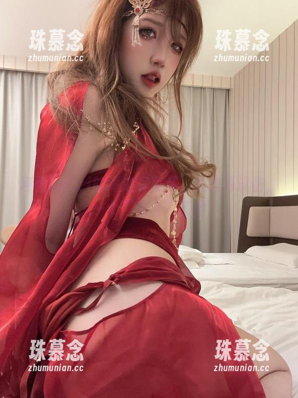 阿薰kaOri的海边写真集，心想海误伤，怎一个“适合”了得？