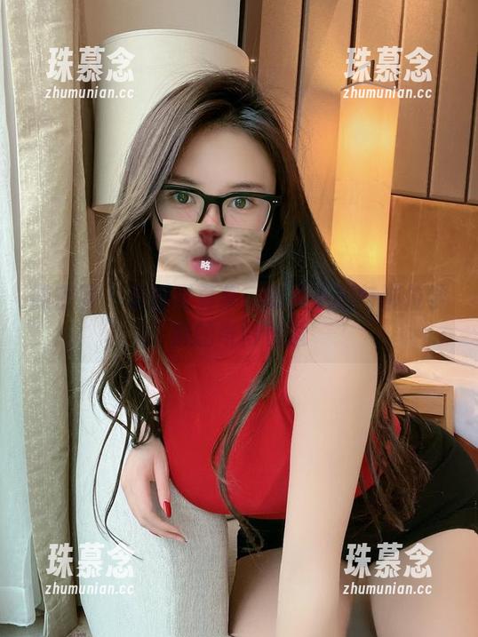 陈大小姐 微密圈 - 最新写真集:陈大小姐与那位学妹的奇妙邂逅