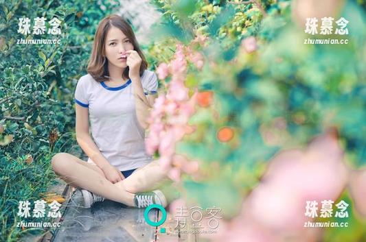 青豆客 - 夏日图包：艾小青的每一张都是小心机，真迷人。