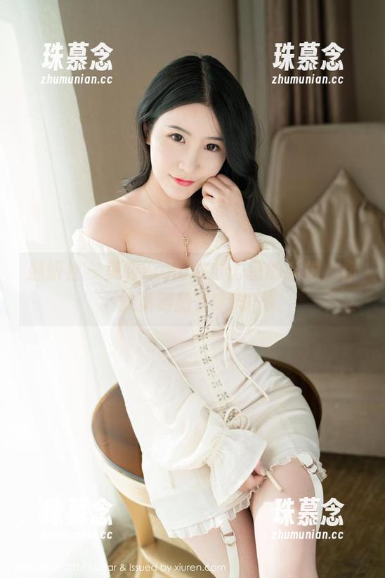 魅妍社 - 美昕Yumi在办公室的私拍，你能猜到拍了啥吗？